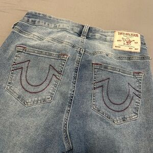 True Religion Jennie Curvy Mid-Rise Light Blue Denim Jeans